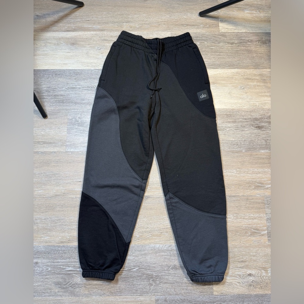 Alo Yoga Make Waves Sweatpant